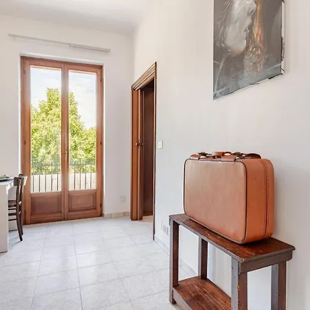 Casale 112 - 5' From The Center